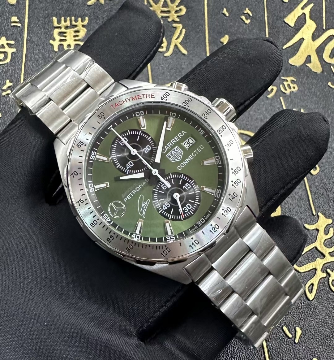 Tag Heuer watch 072211
