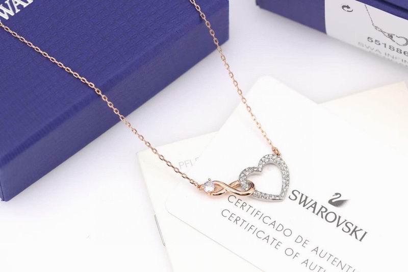 Swarovski Necklace 01lyr21