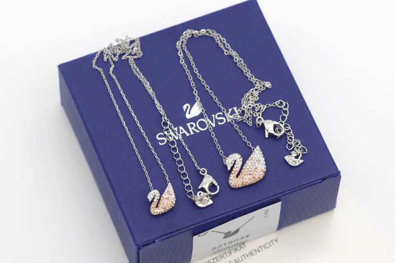 Swarovski Necklace 05lyx280