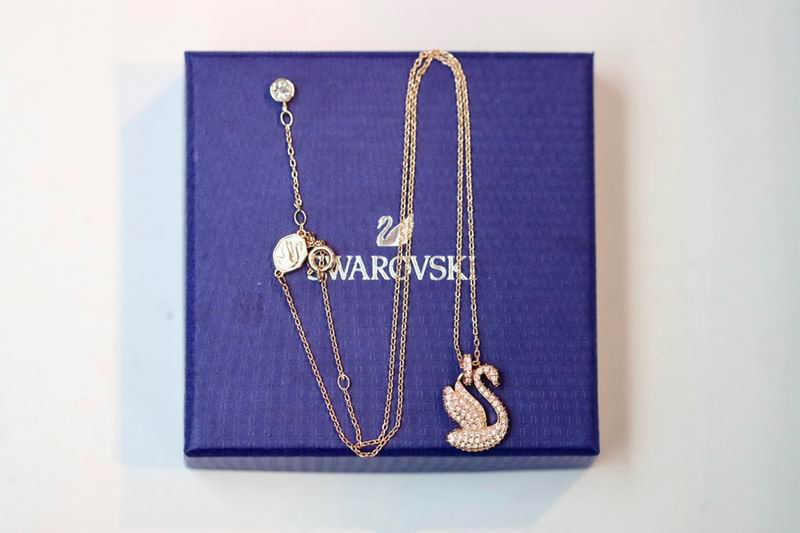 Swarovski Necklace 05lyx336