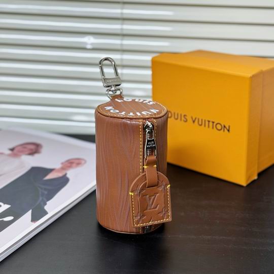 LV keyring 03lyh85