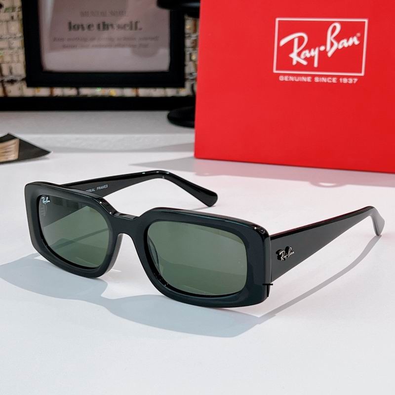 Rayban RB4395 54 21 140 A