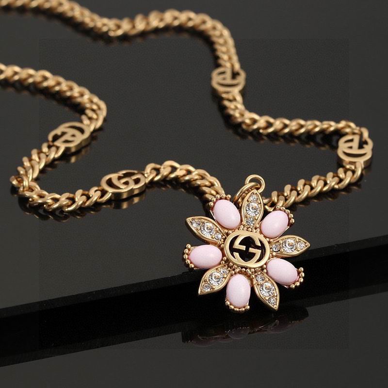 Gucci Necklace 09yxx152