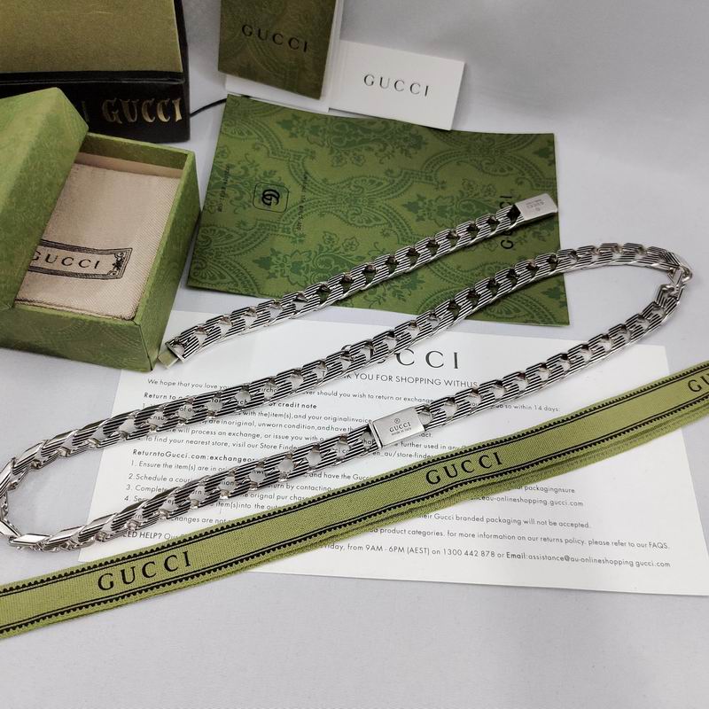 Gucci Suits 10yxx19
