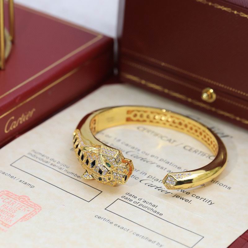 Cartier bracelet 10yxx23