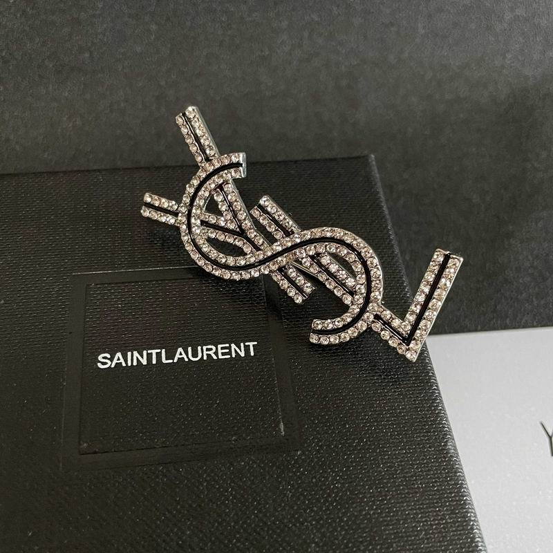 YSL Brooch 12yxx29