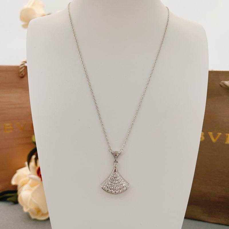Bvlgari necklace 12yxx94