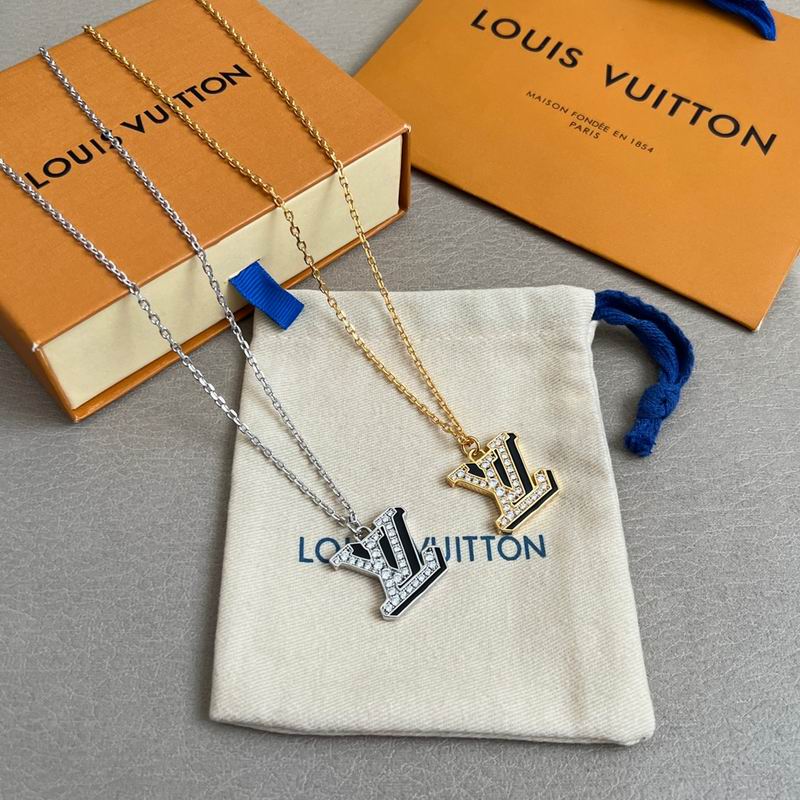 LV Suits 11yxx04