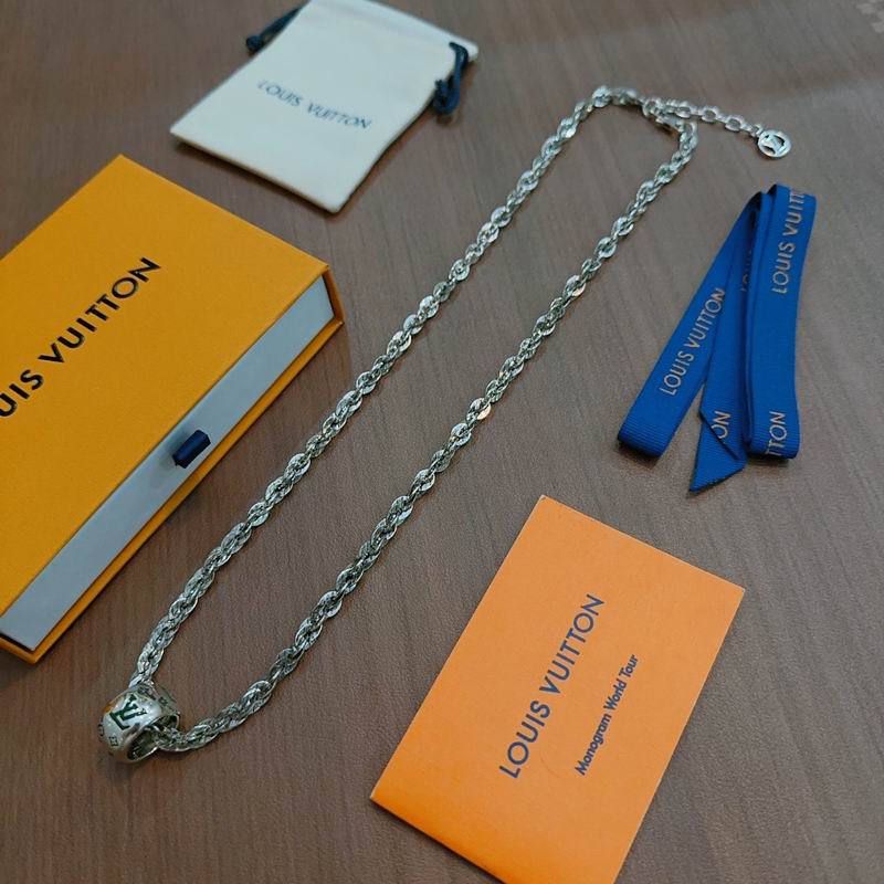 LV Necklace 12yxx220