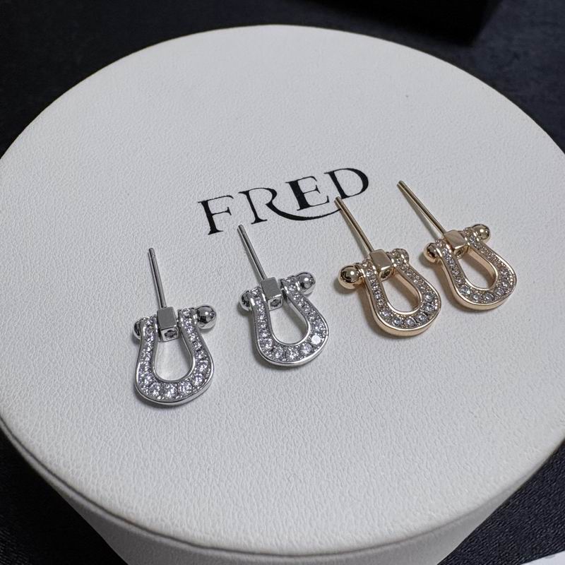 Fred Earring lyr03
