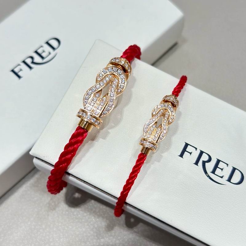 Fred Bracelet lyr08