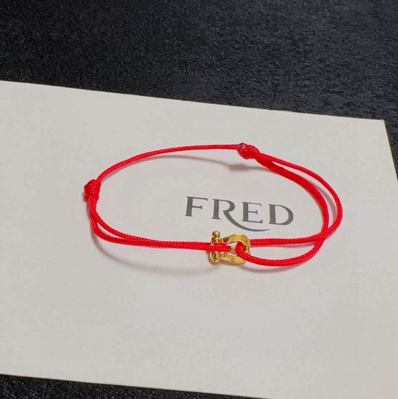 Fred Bracelet lyr13