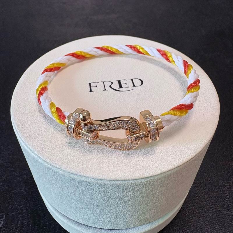 Fred Bracelet lyr21