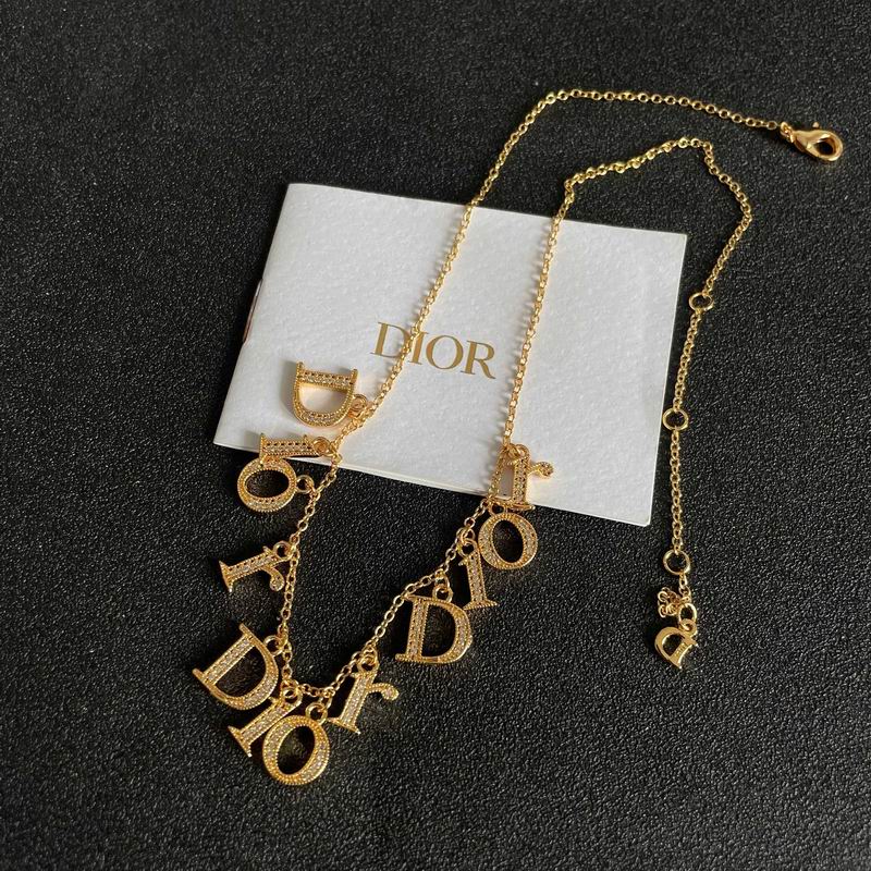 Dior Necklace 02yxs12