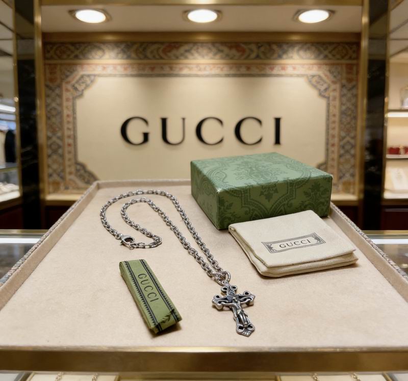 Gucci Necklace 03yxs262