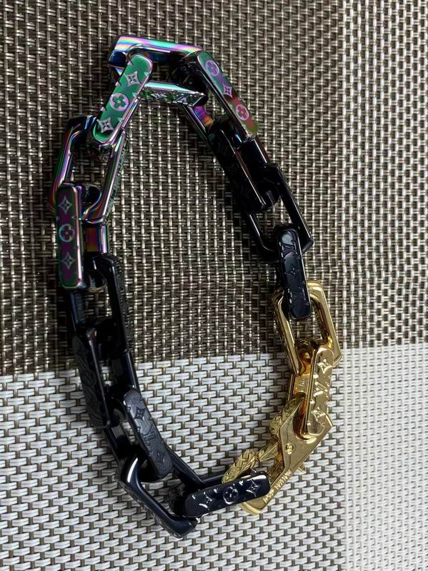 LV Bracelet 03yxs151