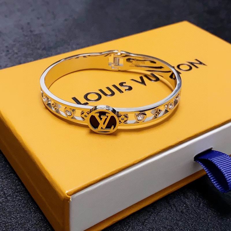 LV Bracelet 03yxs308