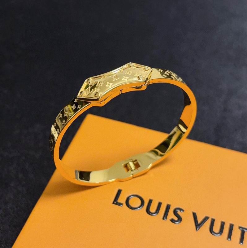 LV Bracelet 03yxs309