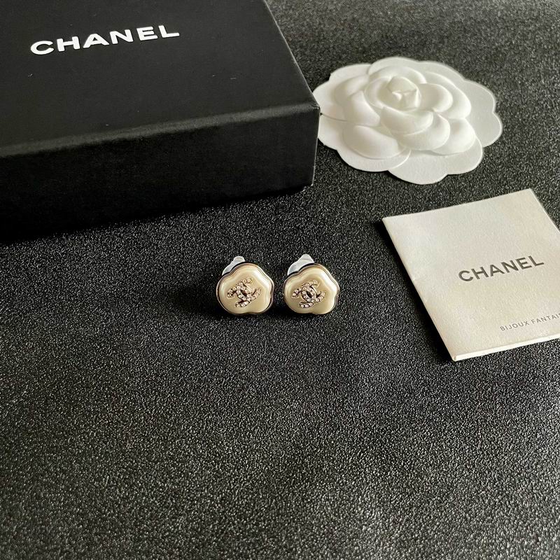 Chanel Earring 02yxs186