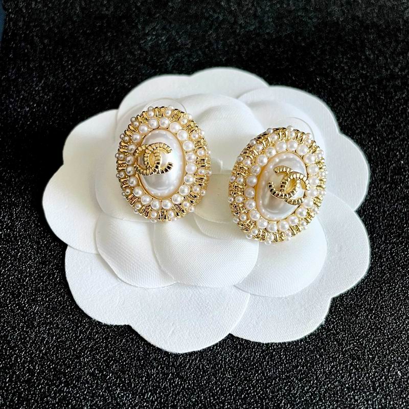 Chanel  Earring 03yxs464