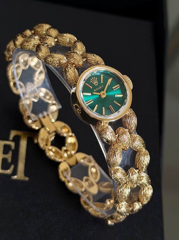 Rolex watch 042938