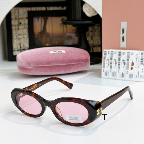 MiuMiu B09 52 21 140 a