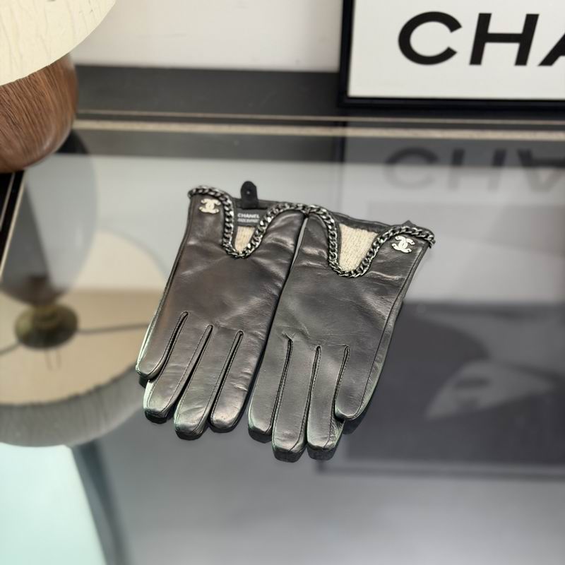 CHanel Gloves dx04