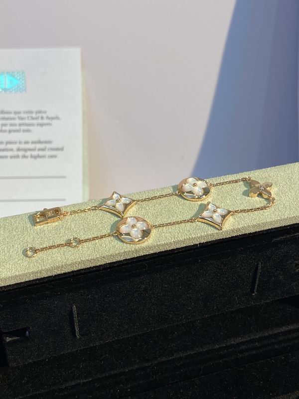 LV Bracelet 07yxs317