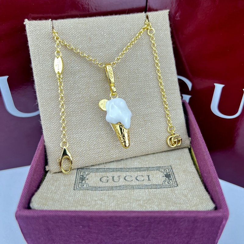 Gucci Necklace 08yxs21