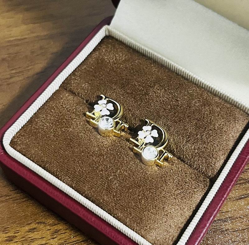 Dior Earring 07yxs84