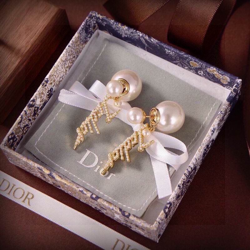 Dior Earring 08yxs49