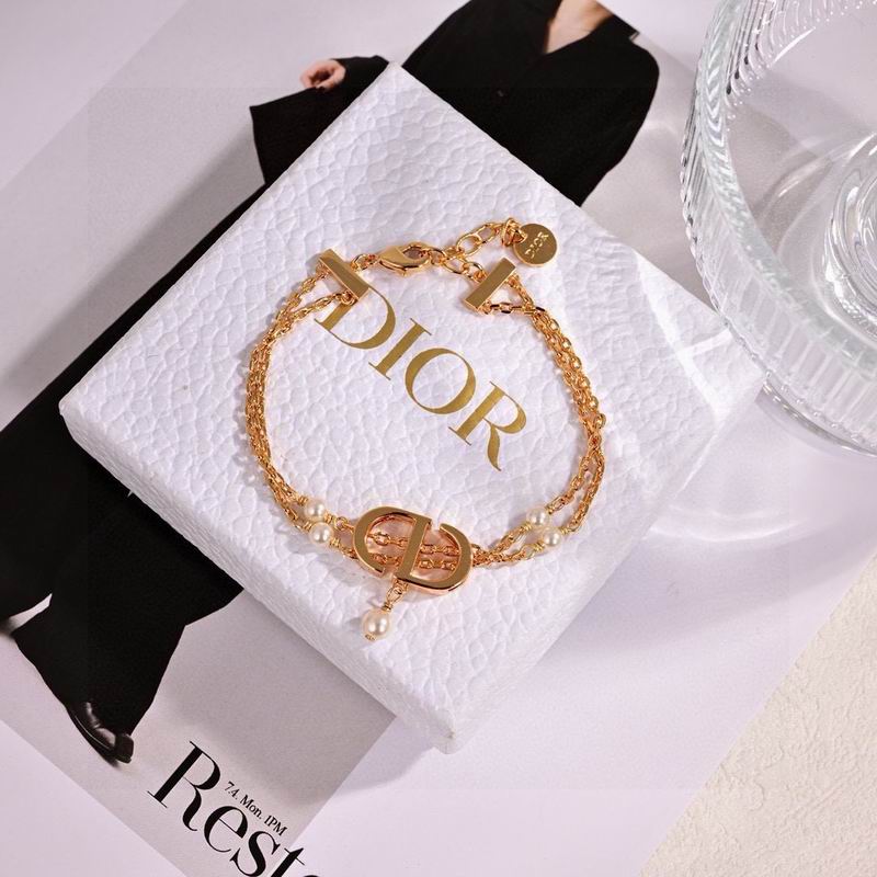 Dior Suits 08yxs04