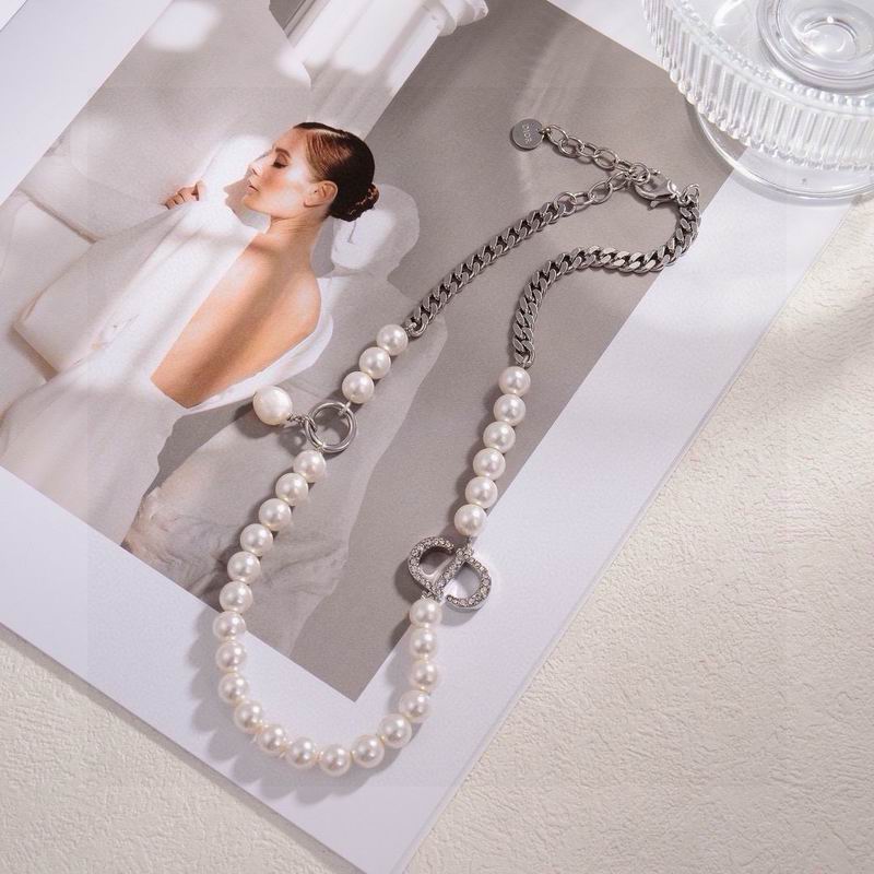 Dior Necklace 08yxs36