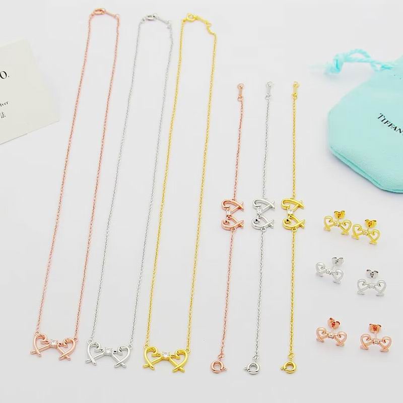 Tiffany suits 08yxs02