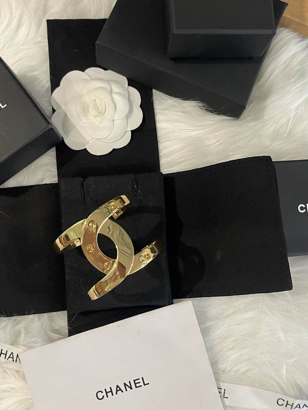 Chanel Bracelet 07yxs28