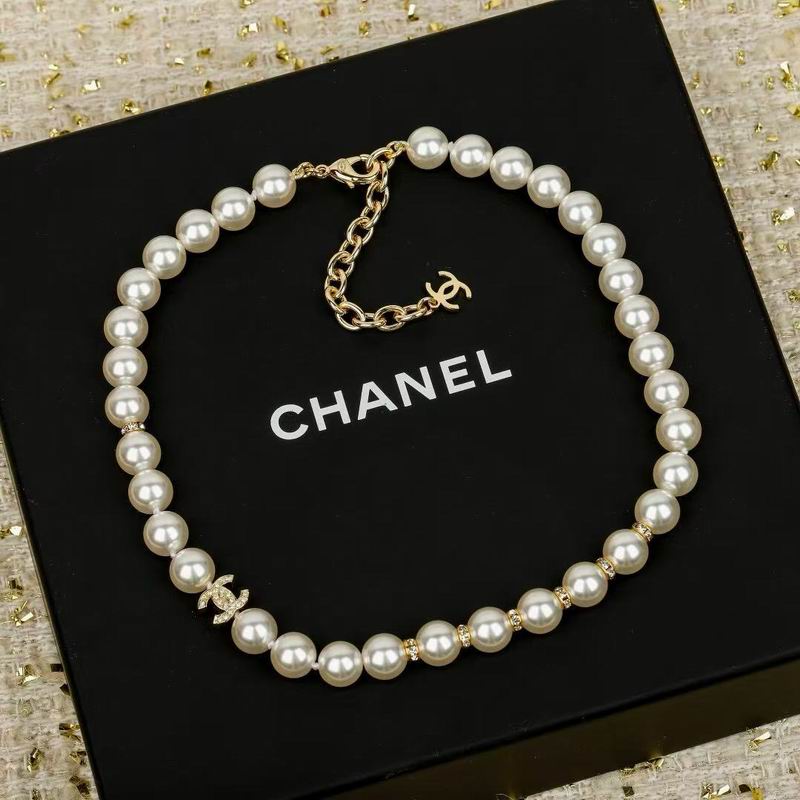 Chanel Suits 07yxs09