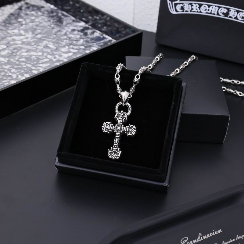 Chrome Hearts Necklace 08yxs348