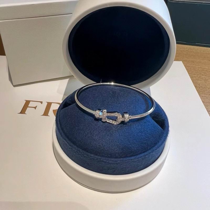 Fred Bracelet 07yxs66