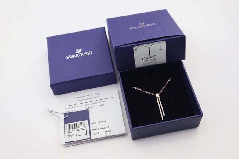 Swarovski Necklace 08yxs17