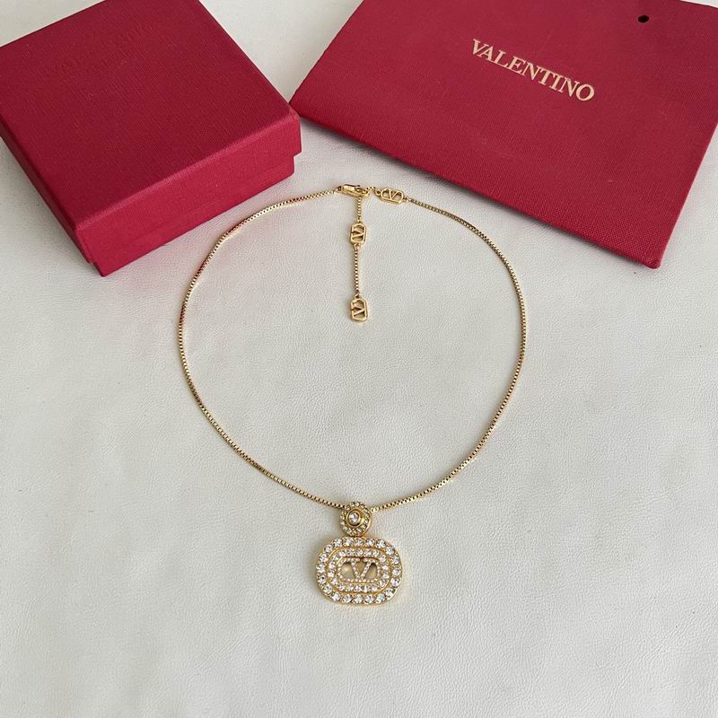 Valentino Necklace 08yxs03