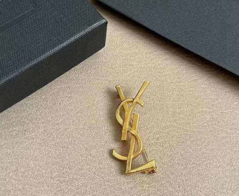 YSL Brooch 08yxs14