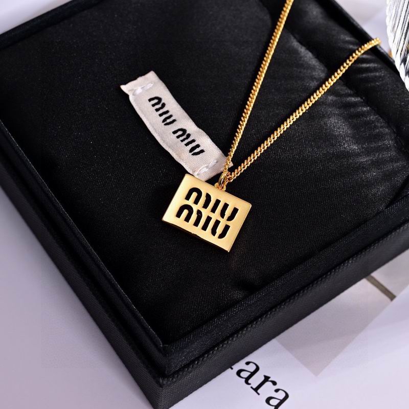 Miumiu ����