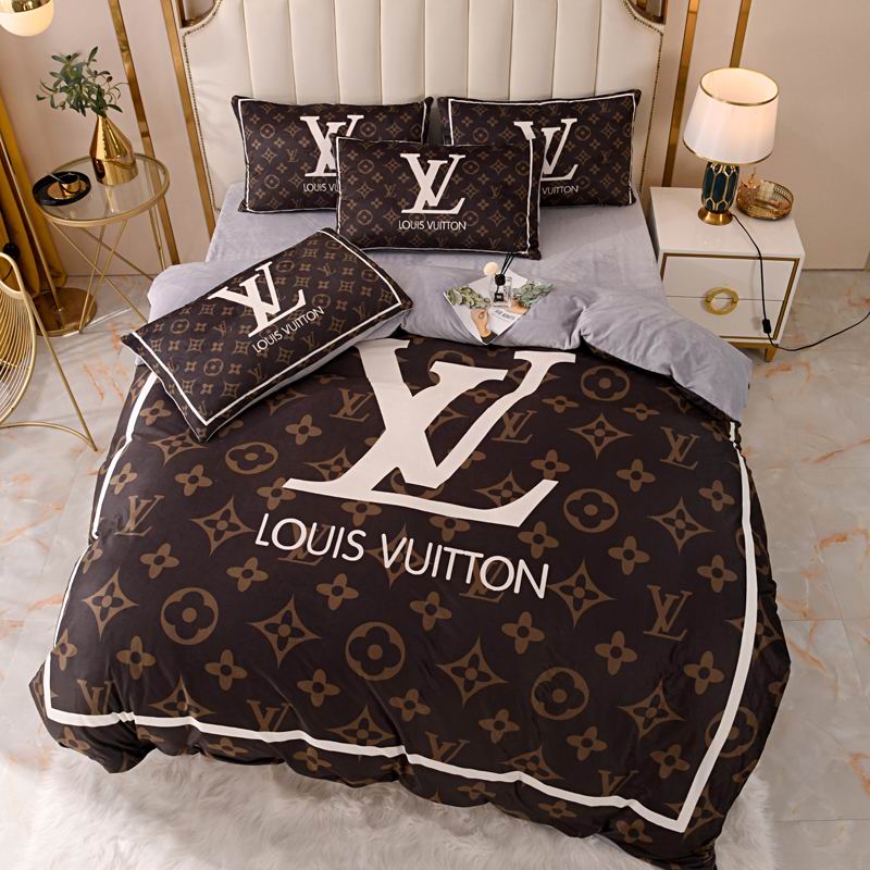 LV ����2X2.3m ��ͷ��48X74cmX2 ����2.45X2.5m 10