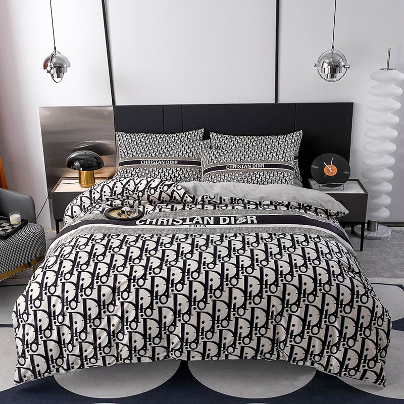 Dior ����2X2.3m ��ͷ��48X74cmX2 ����2.45X2.5m 29