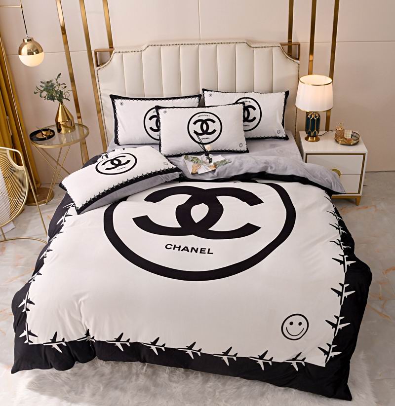 Chanel ����2X2.3m ��ͷ��48X74cmX2 ����2.45X2.5m 32