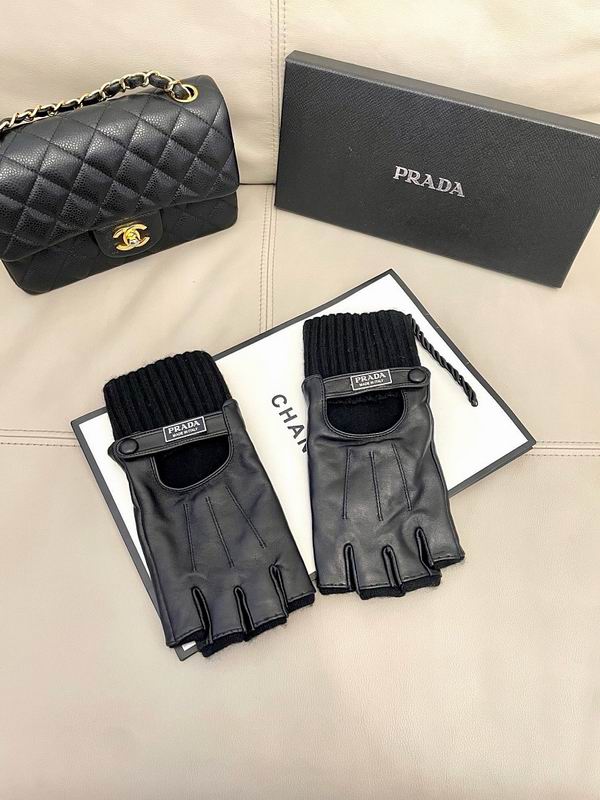 Prada man gloves hm22