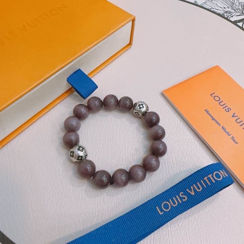 LV Bracelet 09yxs14