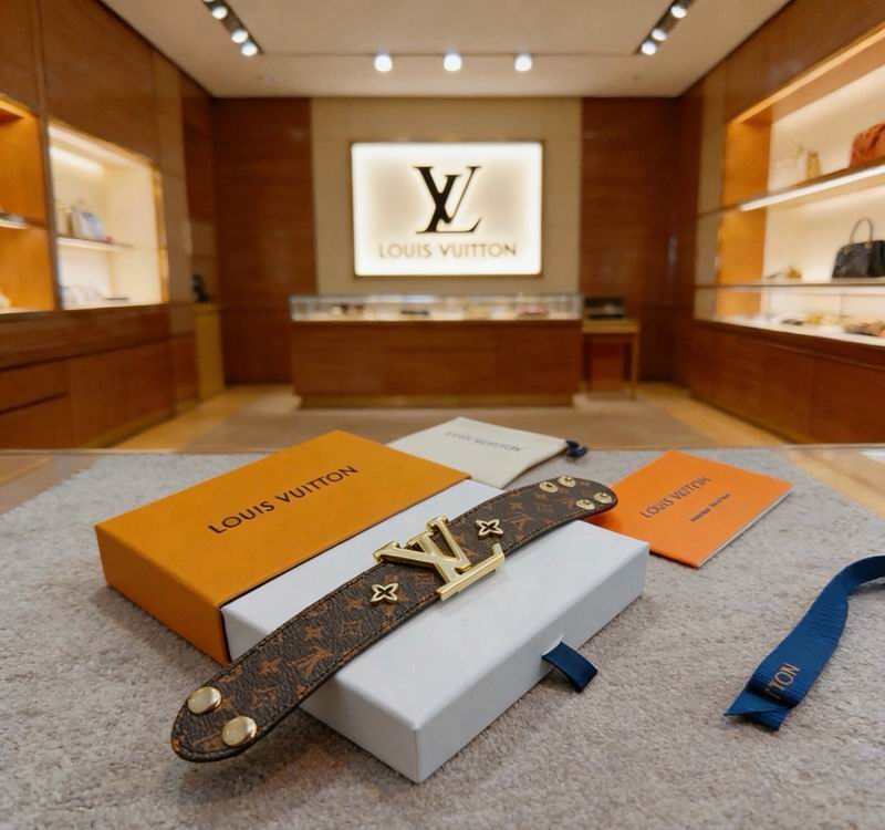 LV Bracelet 09yxs15
