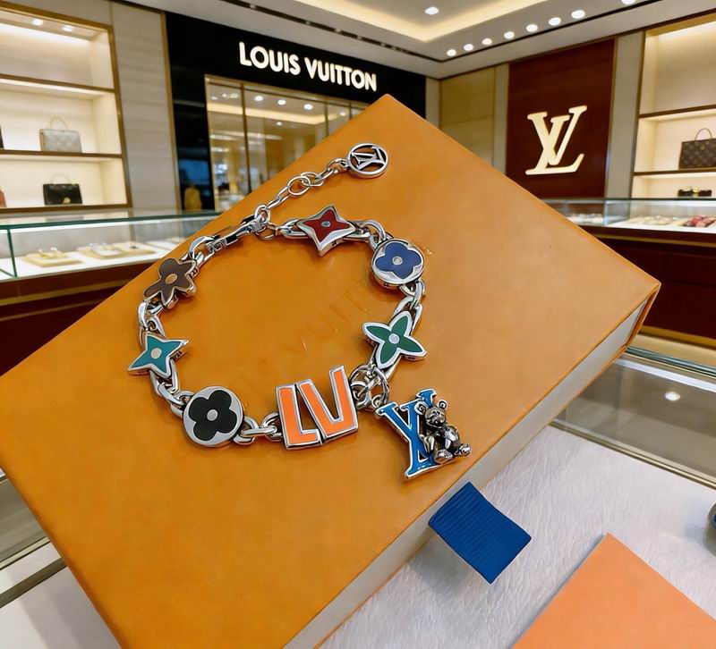 LV Bracelet 09yxs66