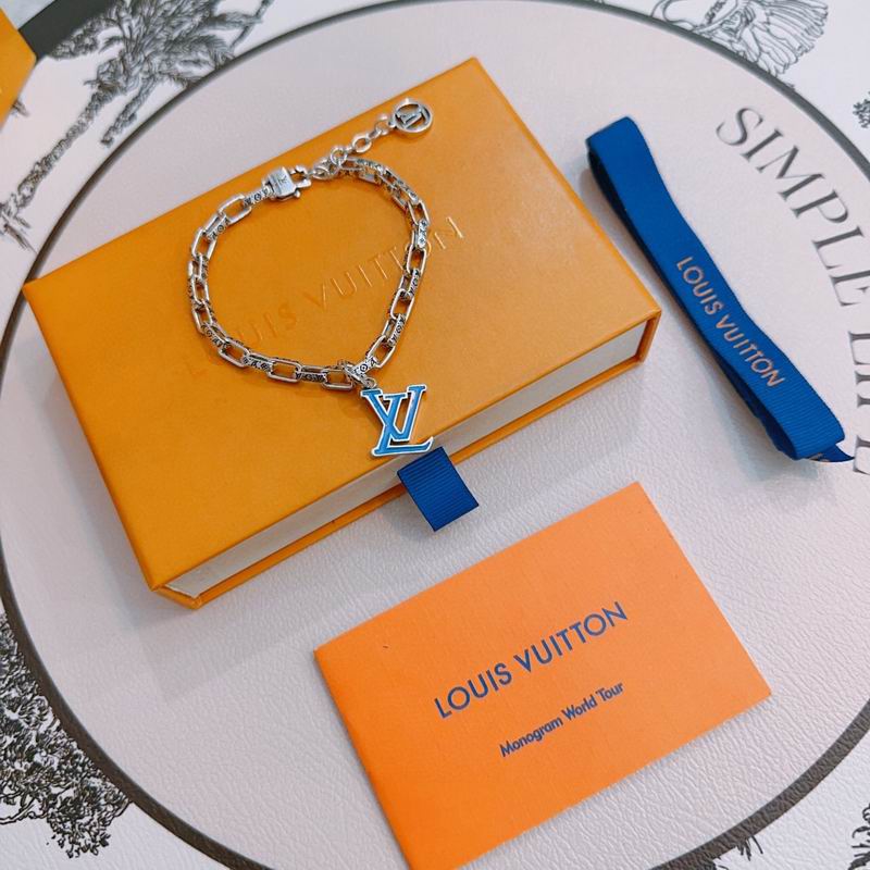 LV Bracelet 09yxs76